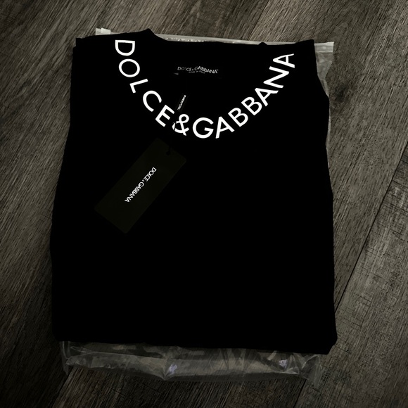 Dolce & Gabbana Black Short Sleeve Tee - Picture 1 of 4
